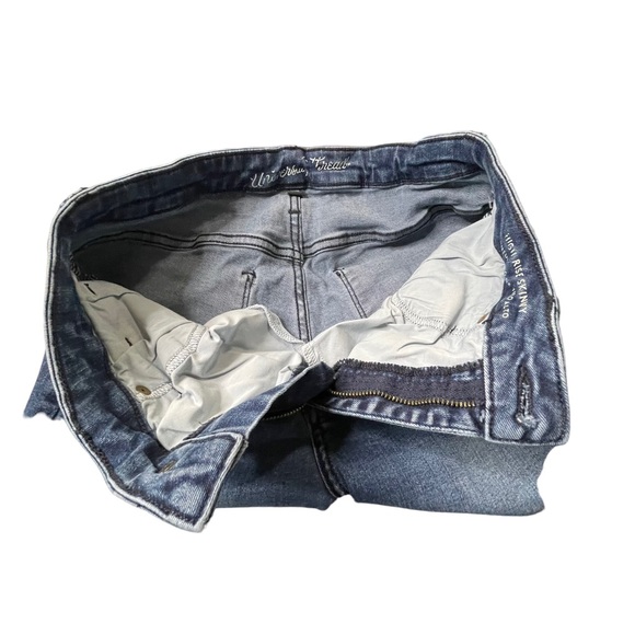 Universal Thread jeans Size 6/28 Regular - Picture 13 of 15